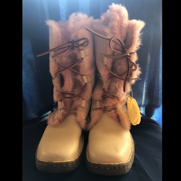 born fur lined boots